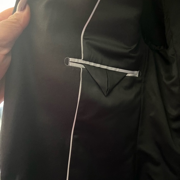 Express extra slim Black wool-blend Tuxedo Jacket - Picture 7 of 11